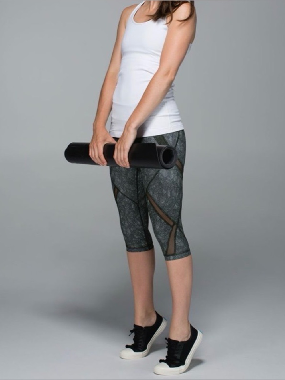 Lululemon Cool to Street Crop Capri Gator Green size 10